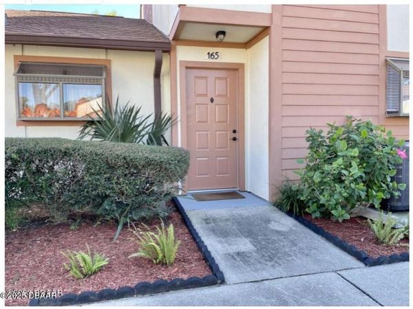 165 White Fawn Drive, Daytona Beach, FL 32114