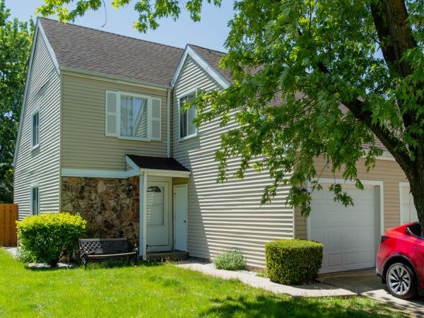 750 Crescent Way , Hanover Park, IL 60133