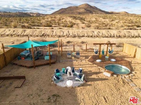 58798 Barron Drive, Yucca Valley, CA 92284