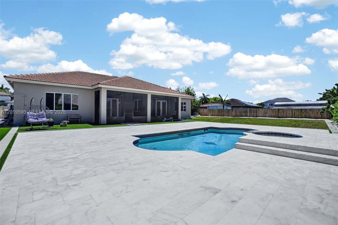 32204 SW 205th Ave, Homestead, FL 33030 Photo