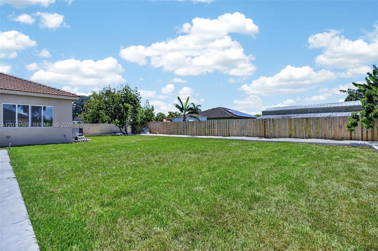 32204 SW 205th Ave, Homestead, FL 33030 Photo