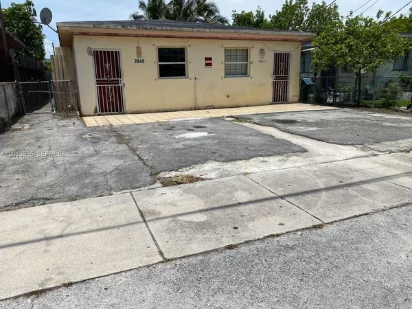 2640 NW 23rd Ct , Miami, FL 33142