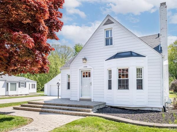 11700 Farley, Redford Twp, MI 48239
