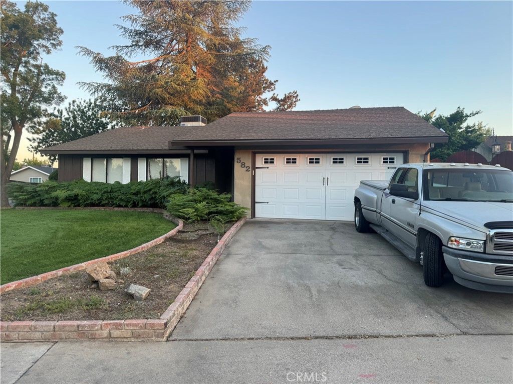 582 Sunset Drive, Merced, CA 95340 Main Photo