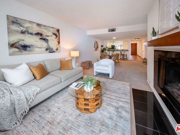 2960 Neilson Way, Unit 304, Santa Monica, CA 90405