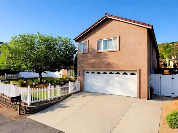 9127 Northcote Road, Santee, CA 92071