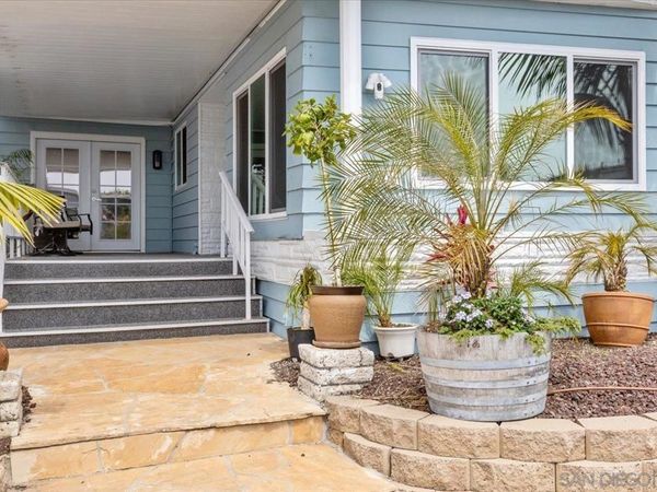 7326 San Bartolo Street, Unit 220, Carlsbad, CA 92011