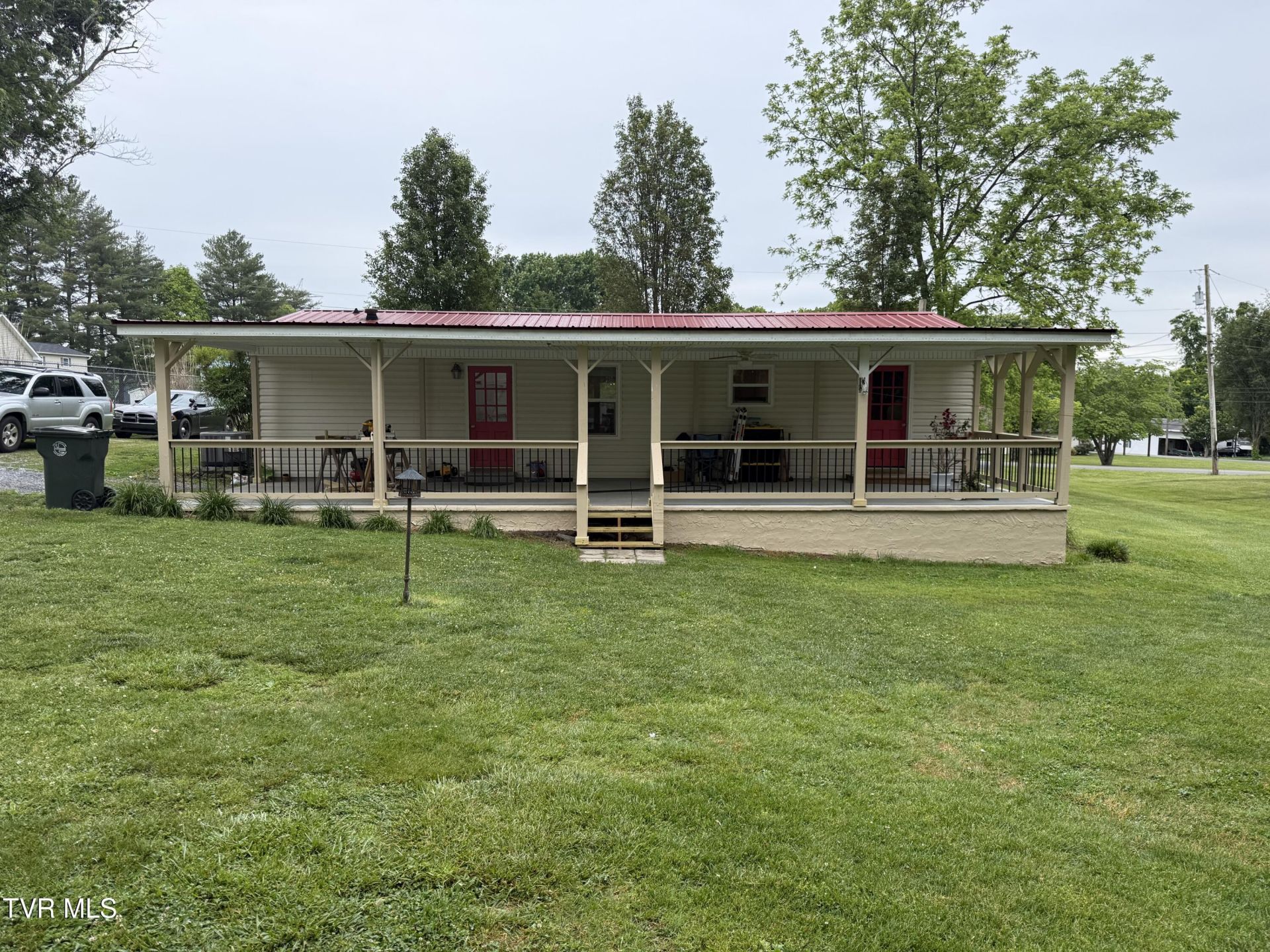109 Sheri Street, Johnson City, TN 37615 Main Photo