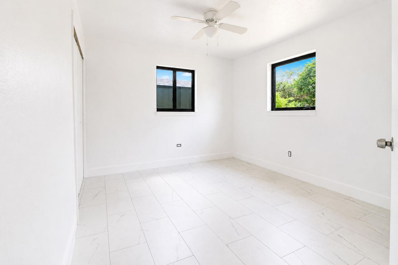 5700 SW 37th Court, Davie, FL 33314 Photo