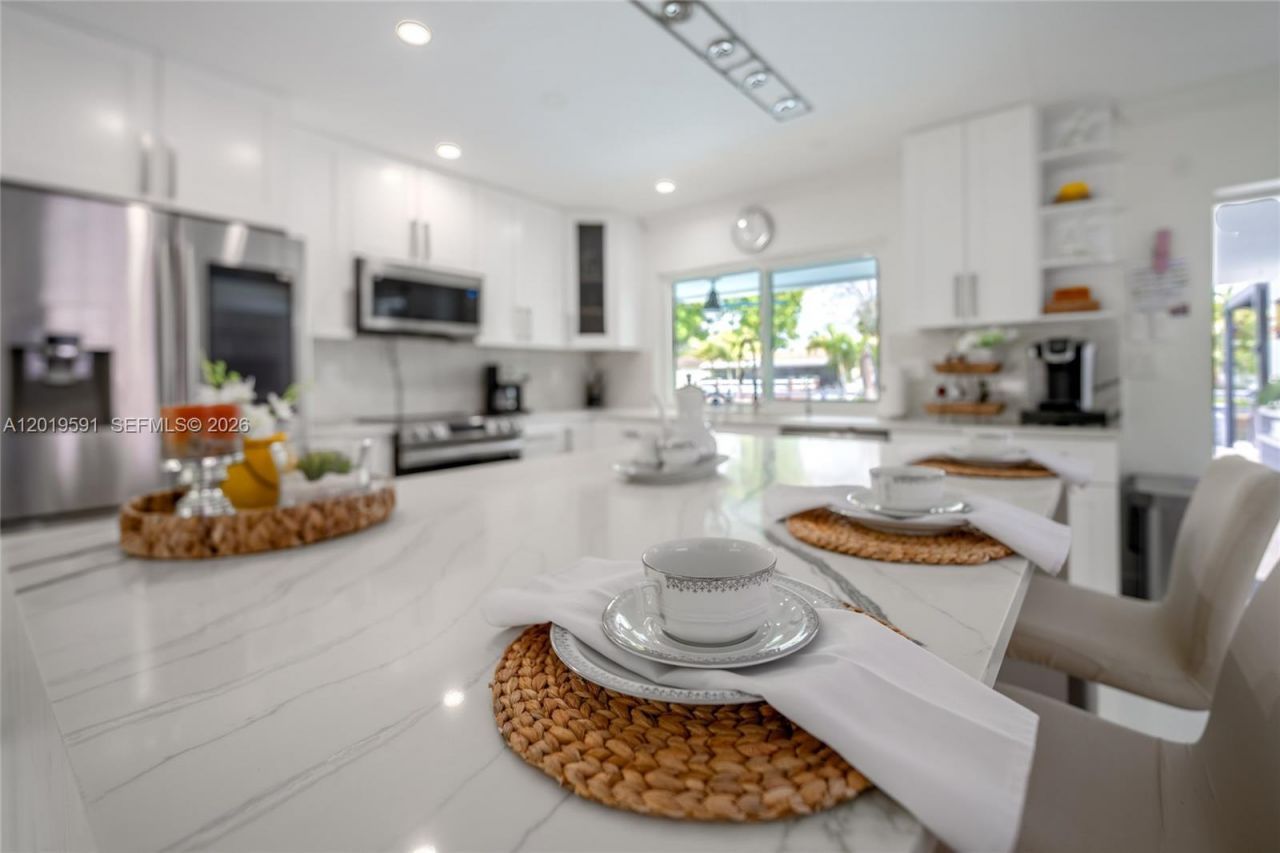 1465 NE 53rd St, Fort Lauderdale, FL 33334 Photo