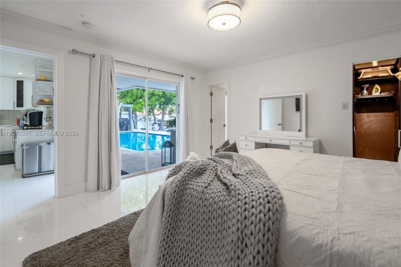 1465 NE 53rd St, Fort Lauderdale, FL 33334 Photo