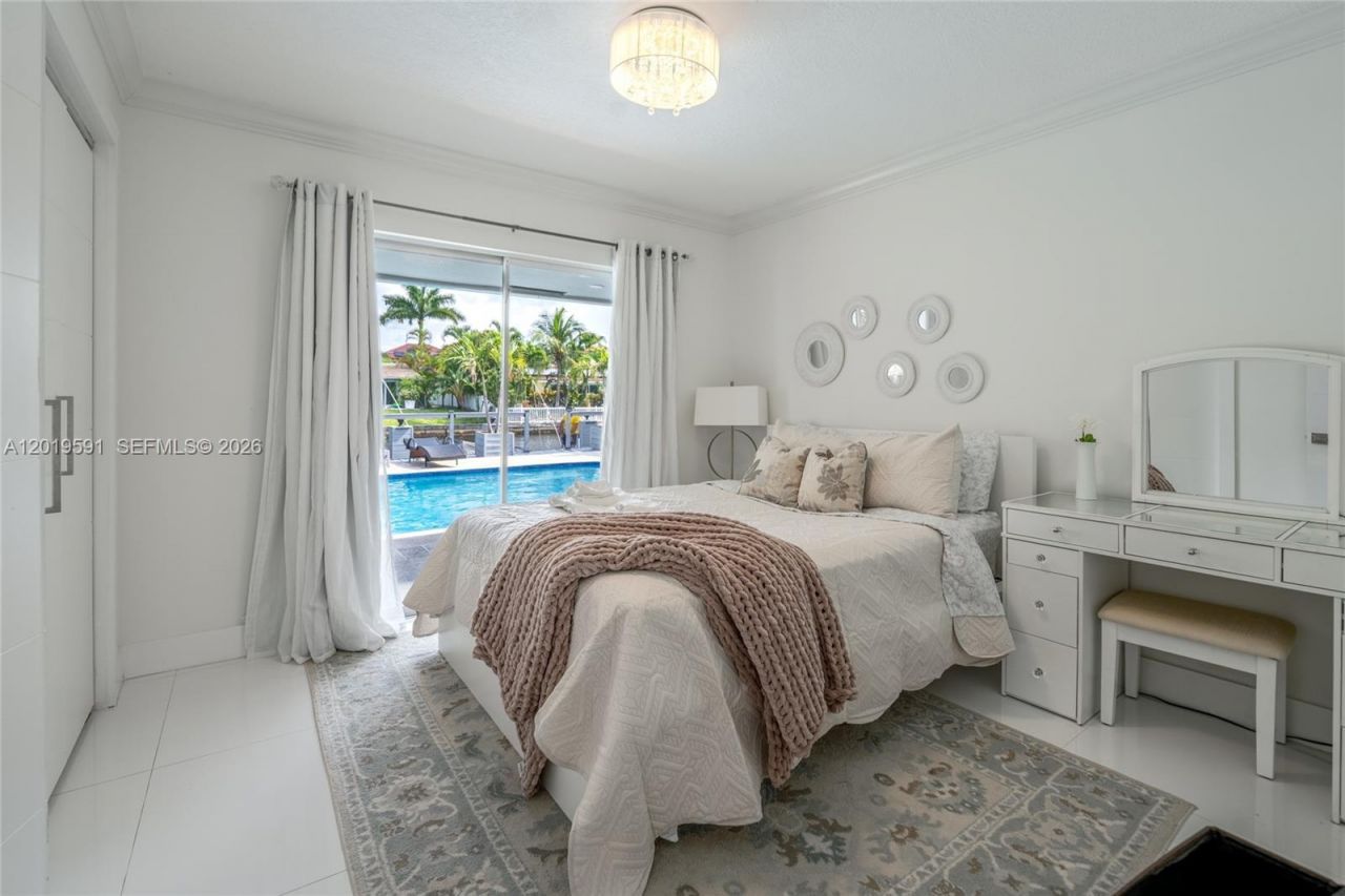 1465 NE 53rd St, Fort Lauderdale, FL 33334 Photo