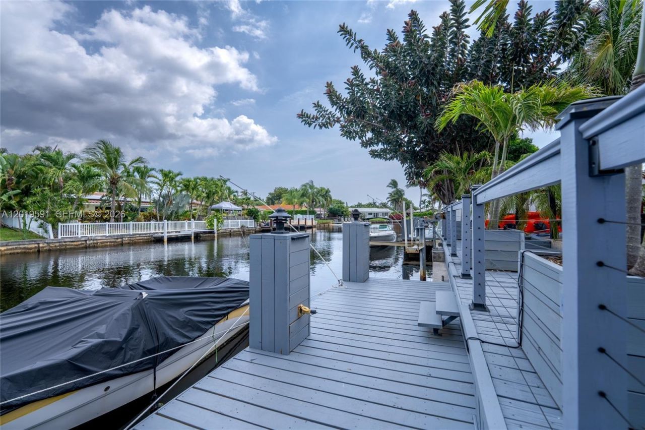 1465 NE 53rd St, Fort Lauderdale, FL 33334 Photo
