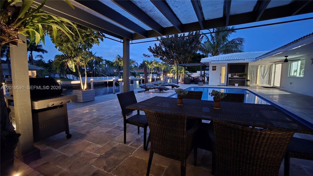 1465 NE 53rd St, Fort Lauderdale, FL 33334 Photo