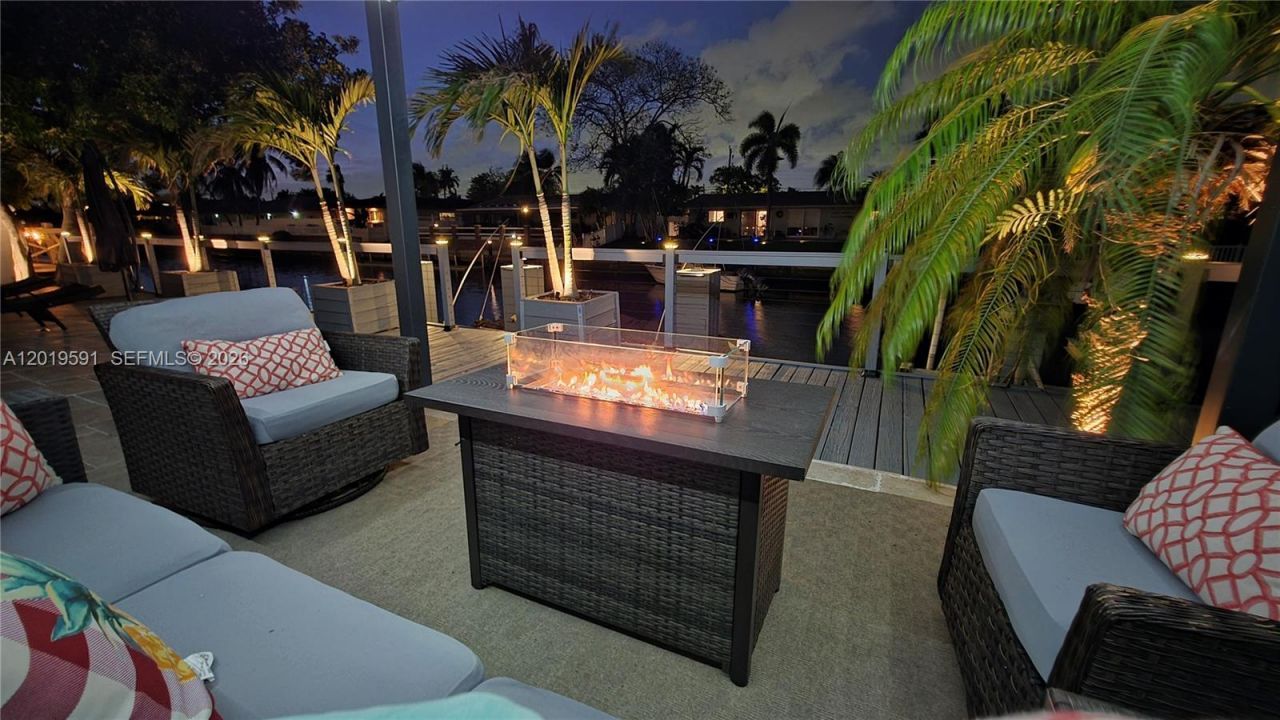 1465 NE 53rd St, Fort Lauderdale, FL 33334 Photo