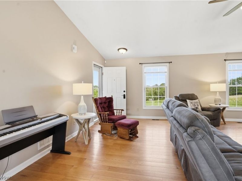 4487 Workman Road , Mount Perry, OH 43760 Photo 5