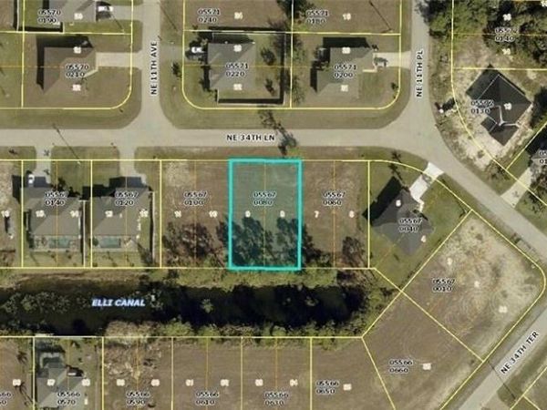 1104 NE 34TH LANE , CAPE CORAL, FL 33909