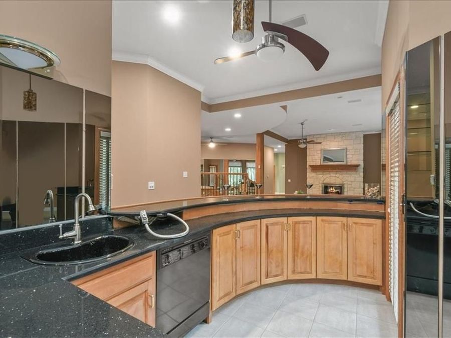 Property Image 60