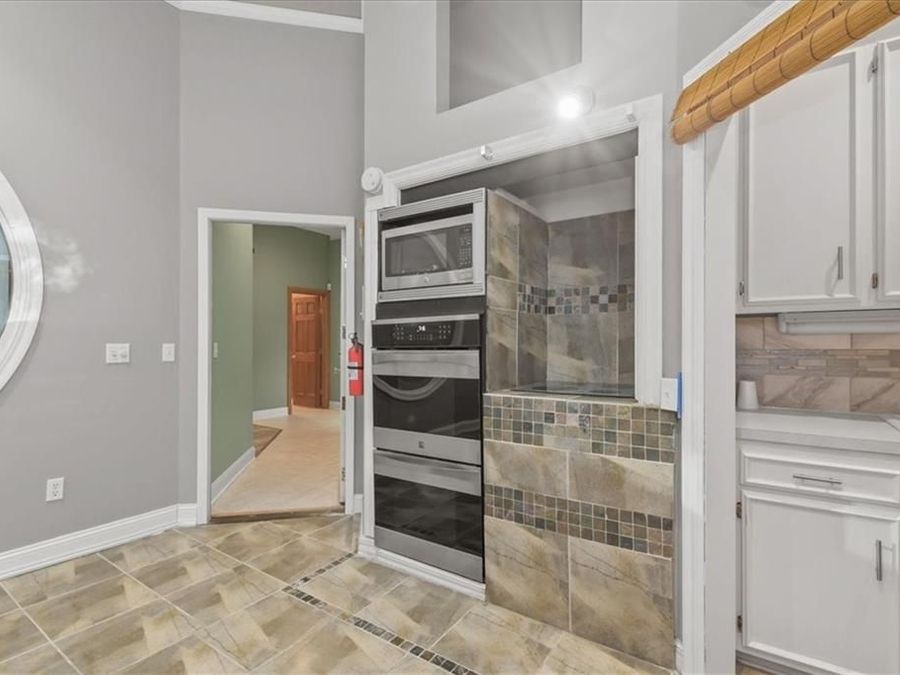 Property Image 64