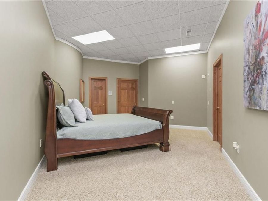 Property Image 68