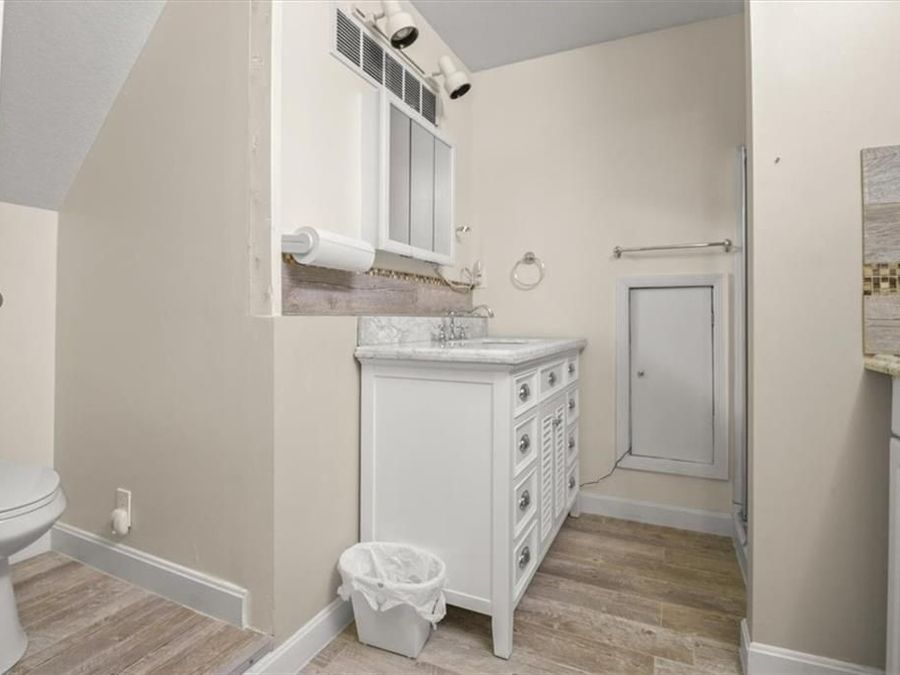 Property Image 90