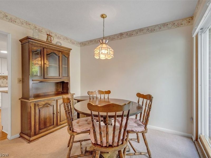 4310 Hyde Park, Unit 4, North Olmsted, OH 44070 Photo 12