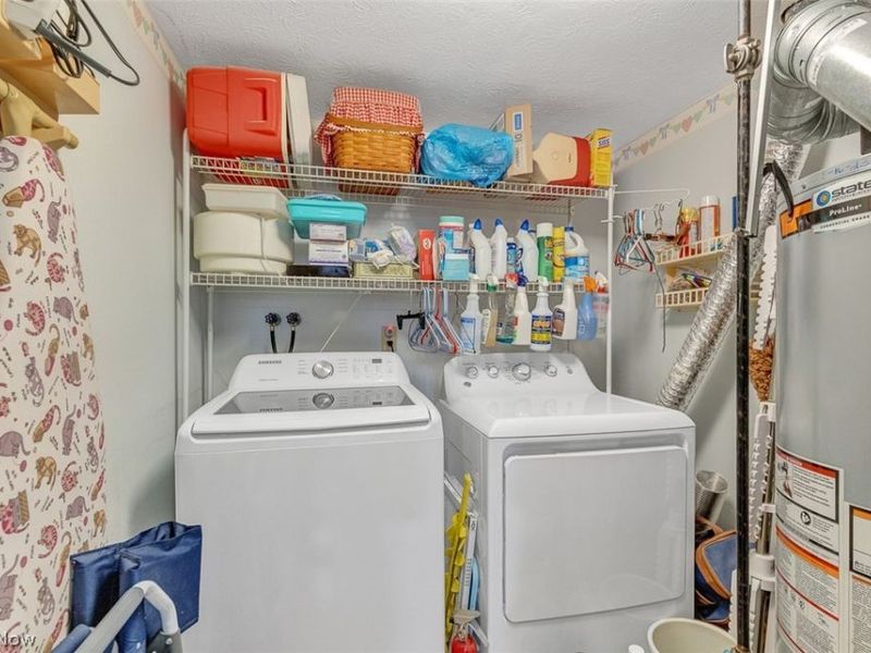 4310 Hyde Park, Unit 4, North Olmsted, OH 44070 Photo 14