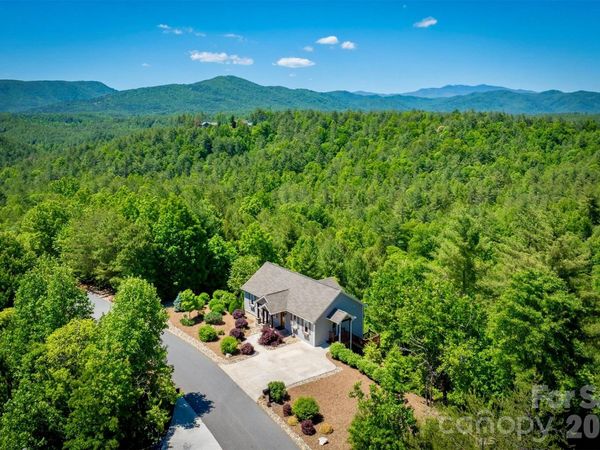 5564 Table View Lane, Lenoir, NC 28645