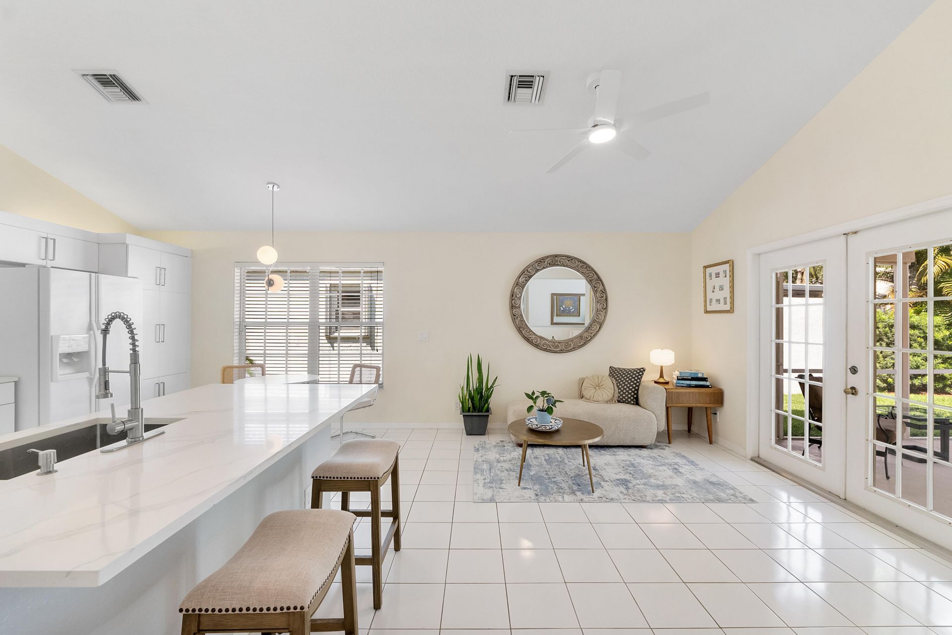 2016 Island Circle, Weston, FL 33326 Photo