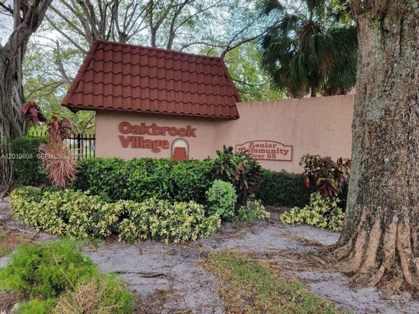 8120 SW 24th St, Unit 314, North Lauderdale, FL 33068
