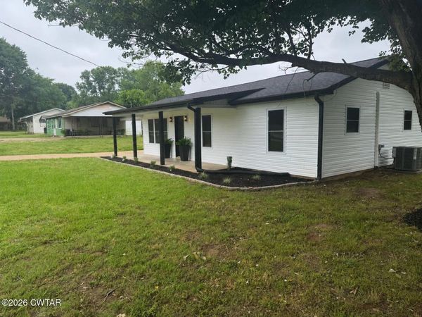 5654 Cole Street, McKenzie, TN 38201