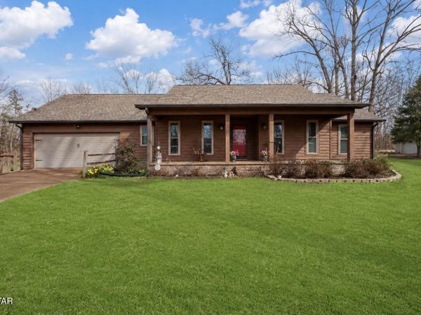 134 Glen Dillon Drive, Jackson, TN 38305