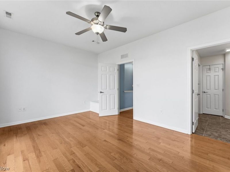 1266 W 74th Street , Cleveland, OH 44102 Photo 21