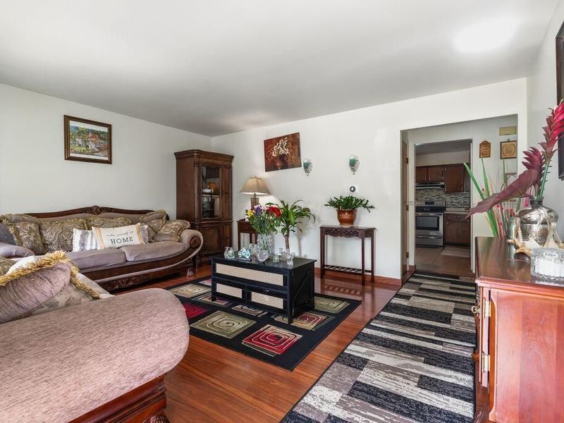 6401 Peardale Road E, Columbus, OH 43229 Photo 8