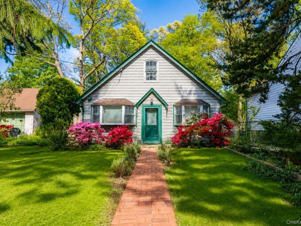 2027 Oakland Avenue, Wantagh, NY 11793