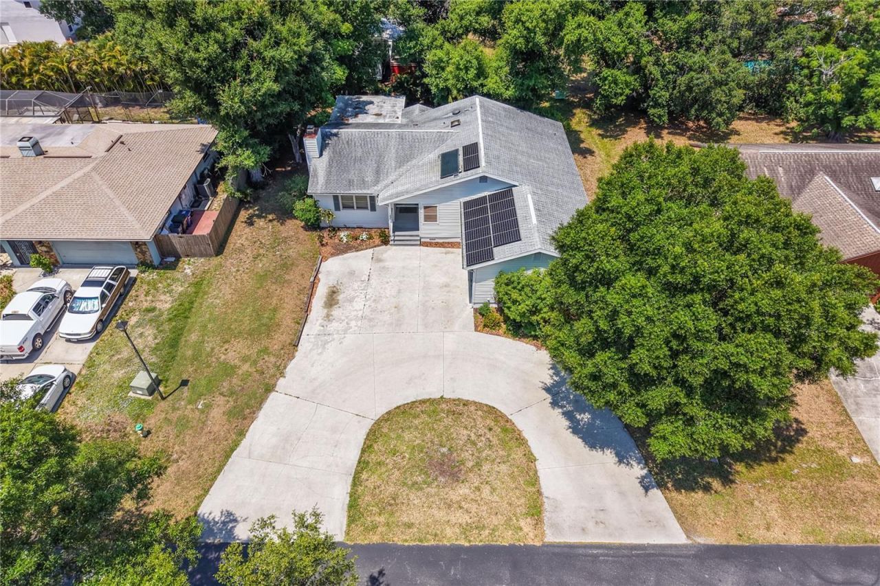 4424 Meadow Creek Circle , Sarasota, FL 34233 Photo