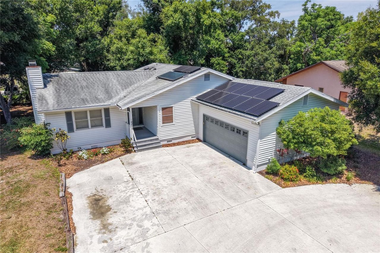 4424 Meadow Creek Circle , Sarasota, FL 34233 Photo
