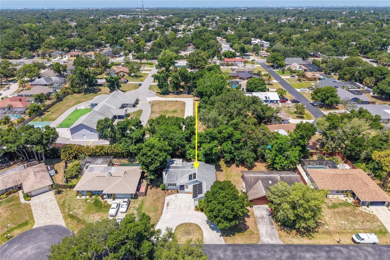 4424 Meadow Creek Circle , Sarasota, FL 34233 Photo