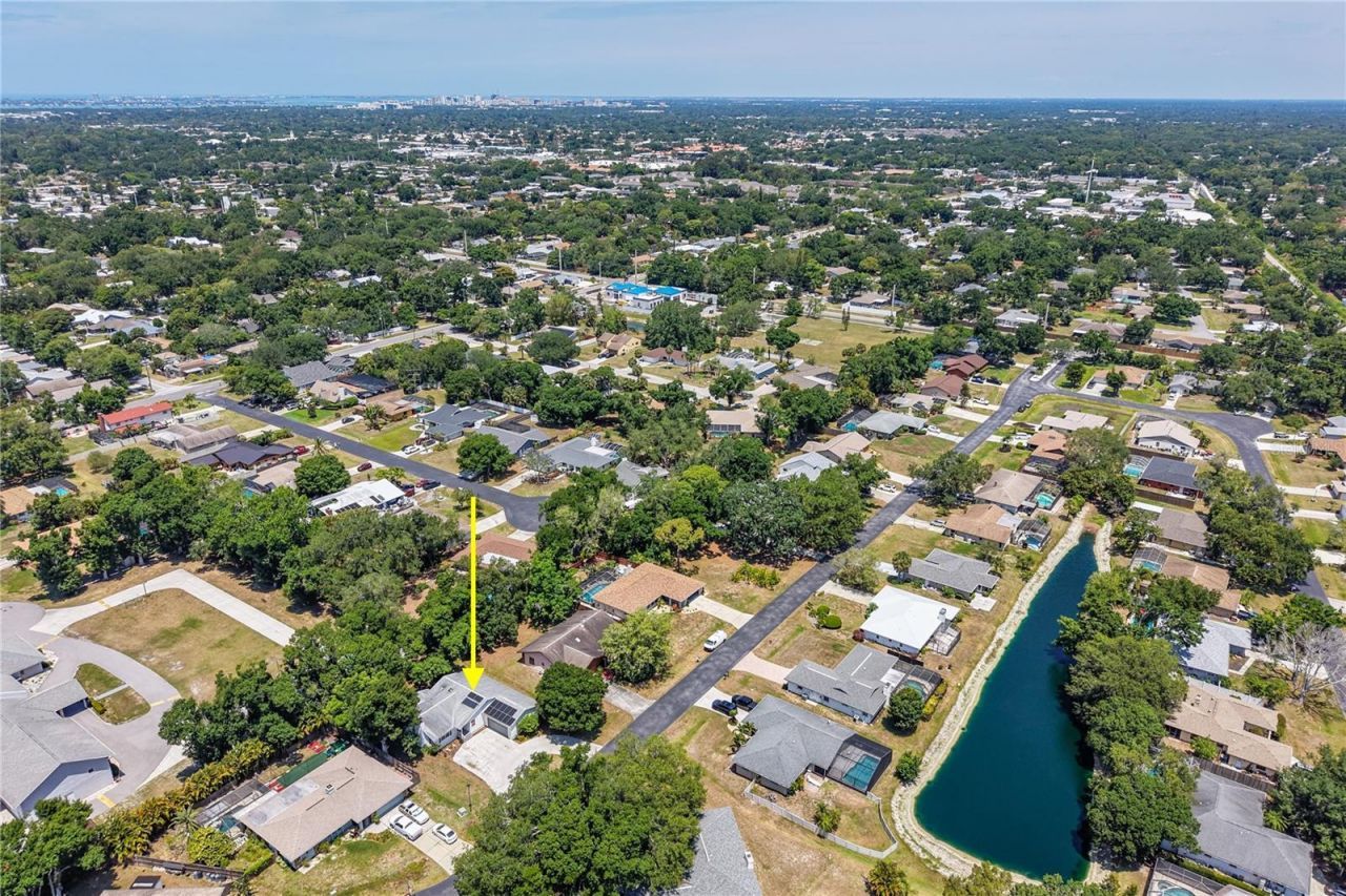 4424 Meadow Creek Circle , Sarasota, FL 34233 Photo