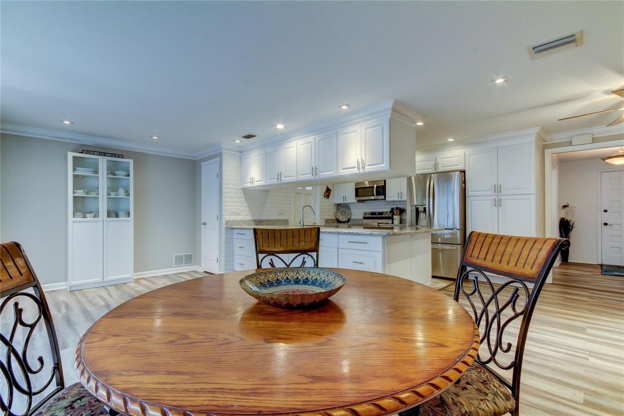 1846 Elmhurst Drive, Clearwater, FL 33765 Photo