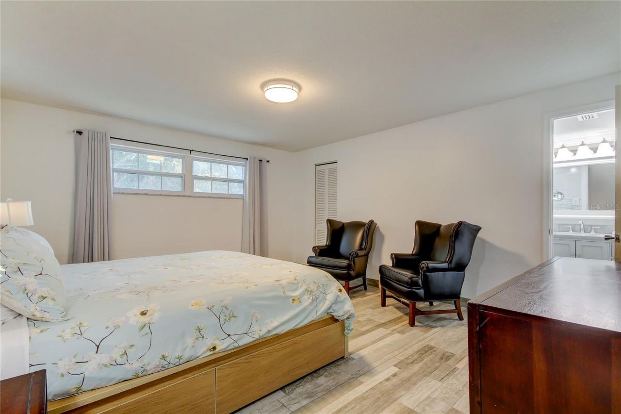 1846 Elmhurst Drive, Clearwater, FL 33765 Photo