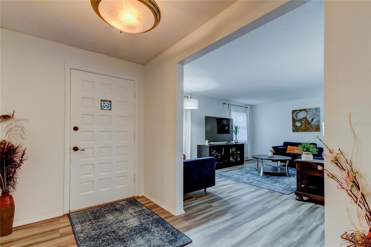 1846 Elmhurst Drive, Clearwater, FL 33765 Photo