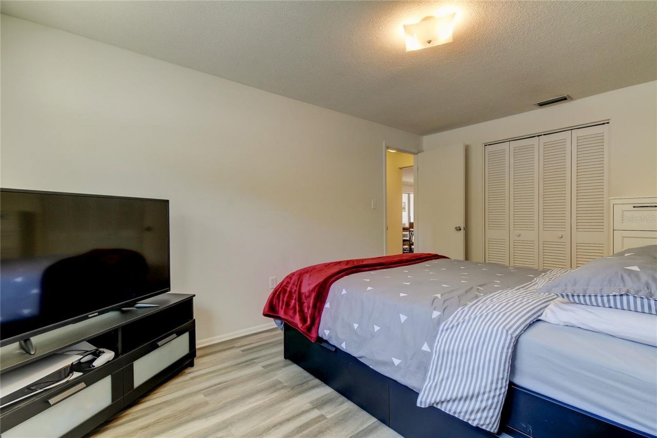 1846 Elmhurst Drive, Clearwater, FL 33765 Photo