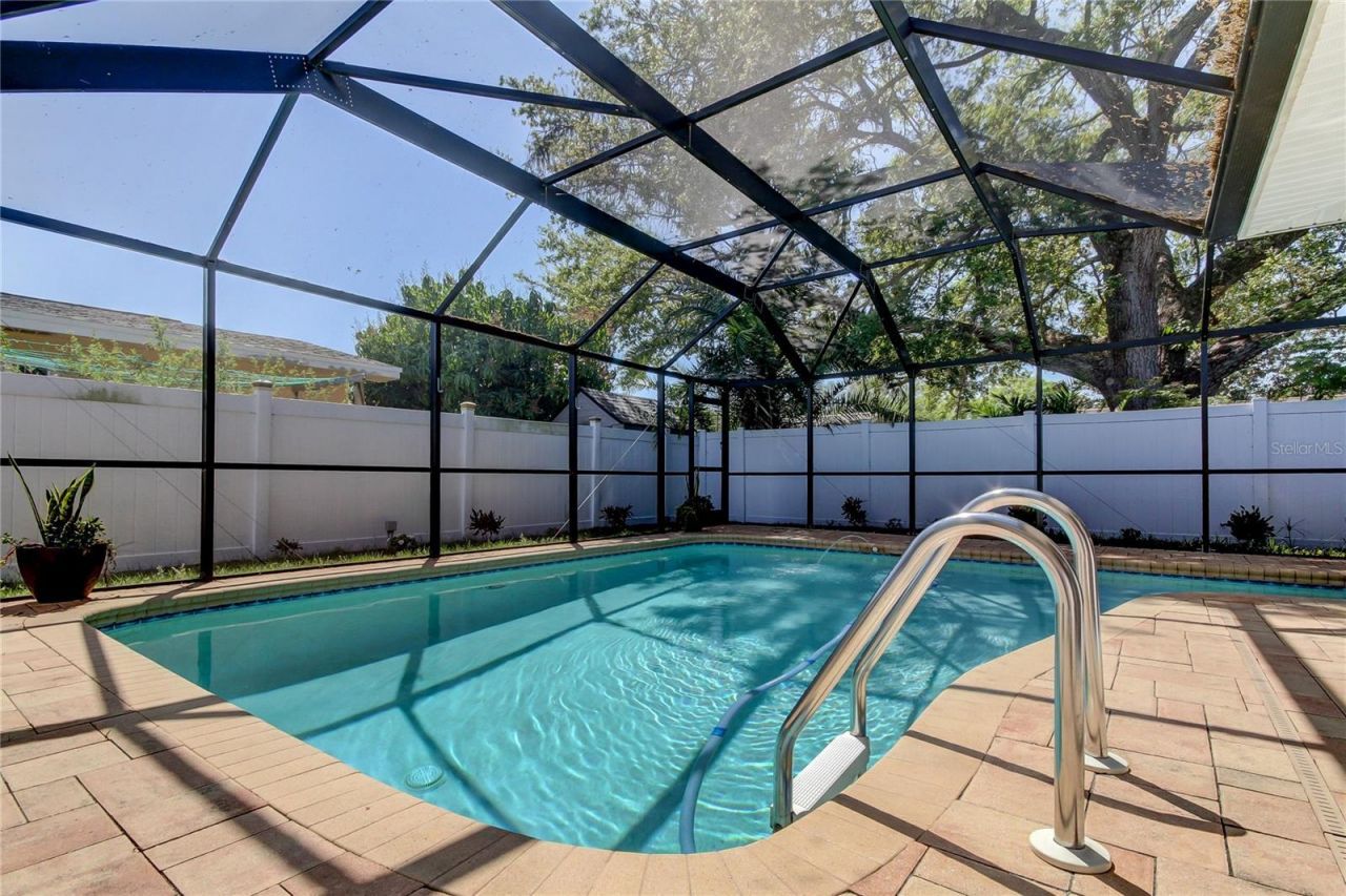 1846 Elmhurst Drive, Clearwater, FL 33765 Photo