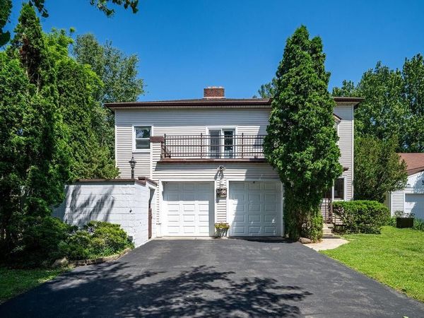 4898 Sharon Avenue, Columbus, OH 43214