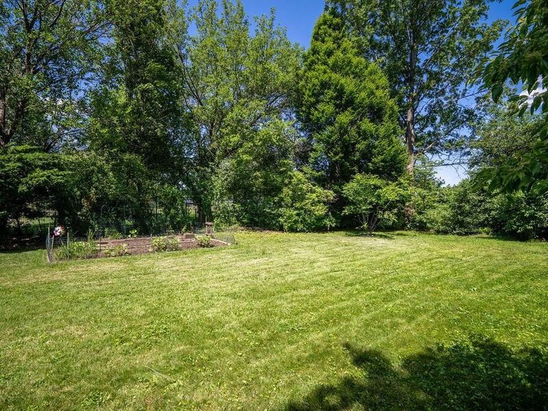 4898 Sharon Avenue, Columbus, OH 43214 Photo 5