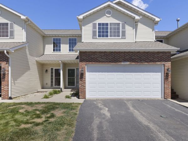 2246 Derby Lane , Belvidere, IL 61008