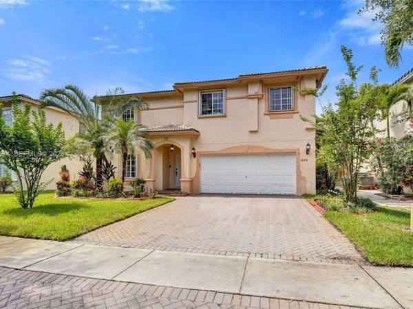 12818 SW 47th St , Miramar, FL 33027