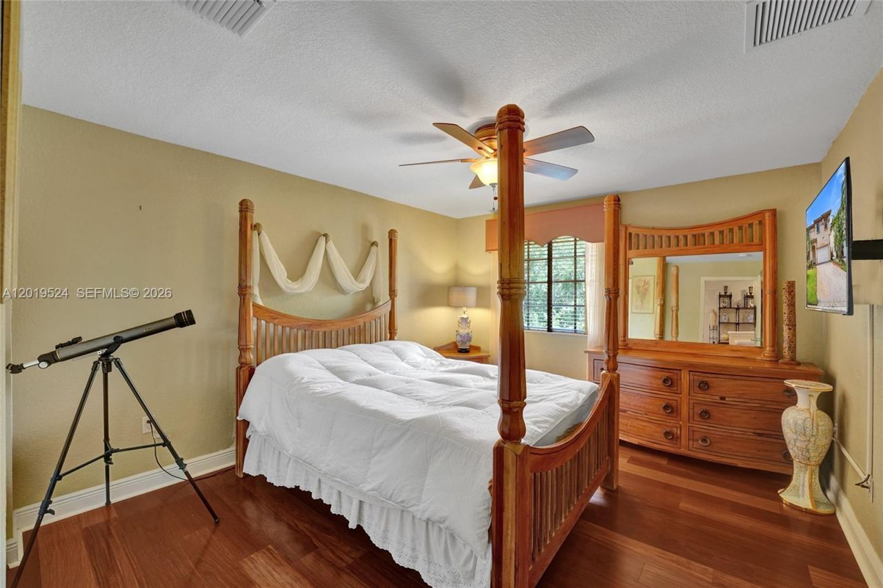 12818 SW 47th St , Miramar, FL 33027 Photo
