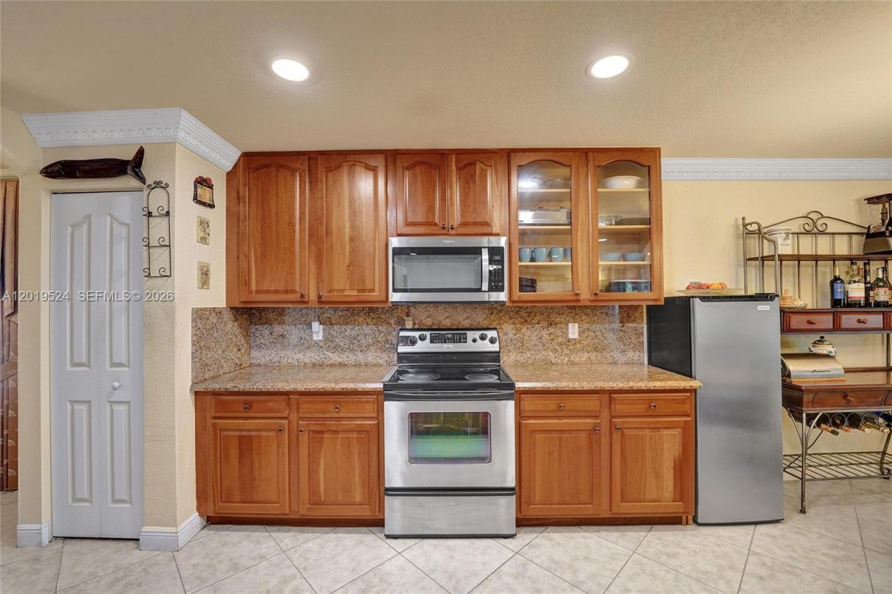 12818 SW 47th St , Miramar, FL 33027 Photo